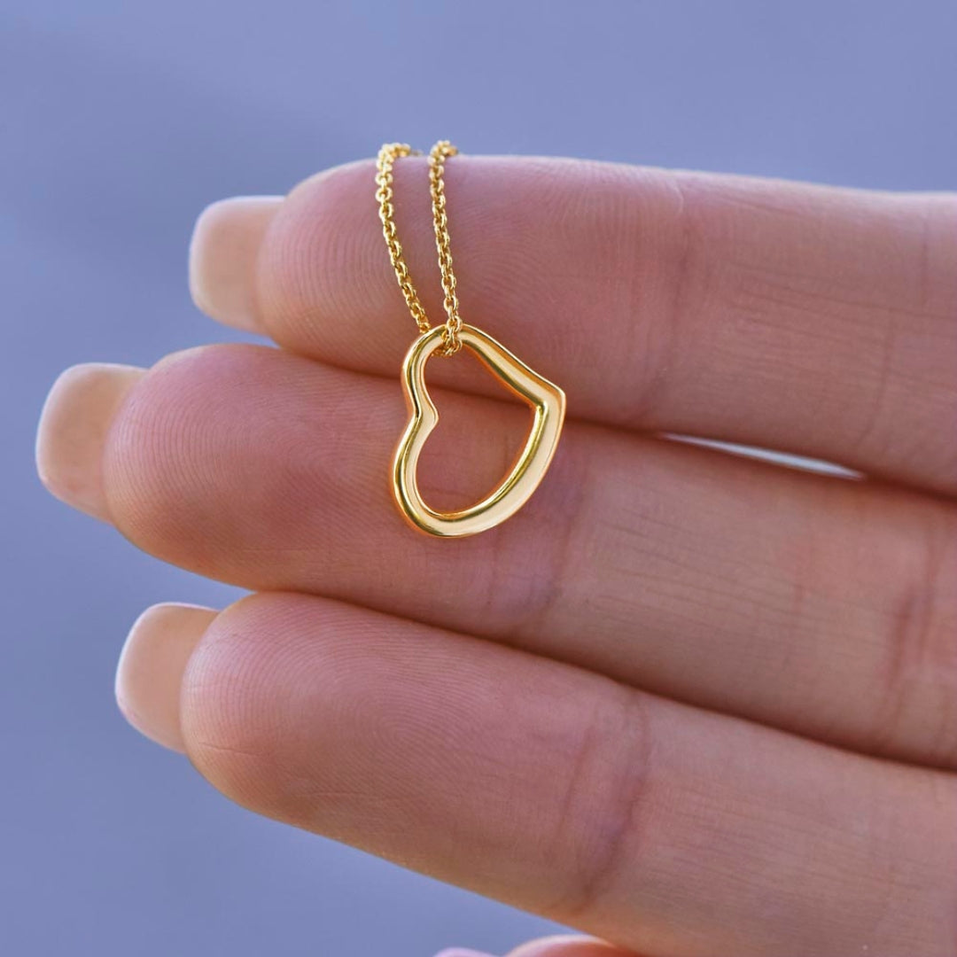 Slim Heart Pendant Necklace