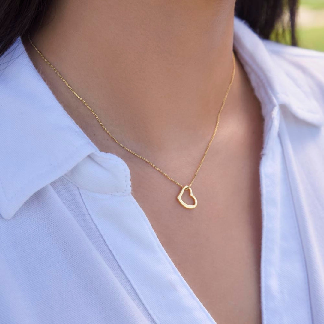 Slim Heart Pendant Necklace