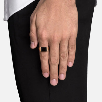 Classic Onyx Geometric Signet Ring